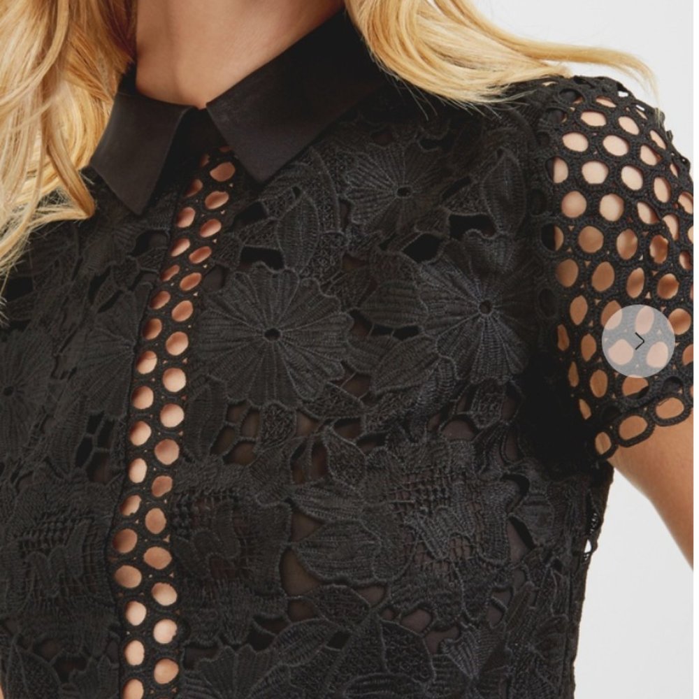 Ted Baker London - Beaux Lace Collared Cropped Top - Black - XS